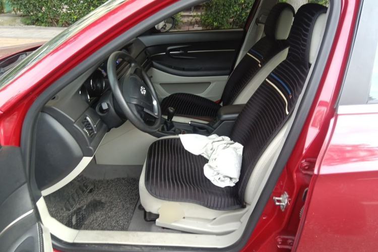 Used BAIC Senova D50 2014 1.5L manual standard version Left Front Seat