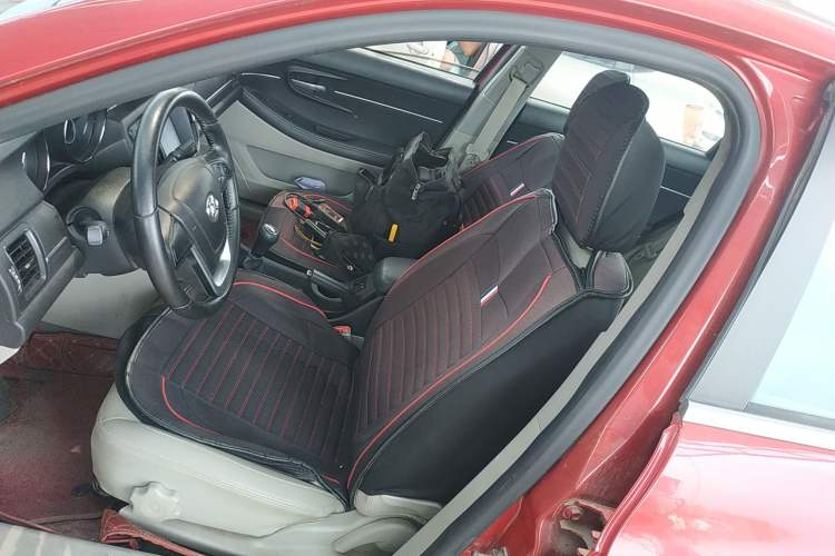 Used BAIC Senova D50 2014 1.5L manual comfort version Left Front Seat
