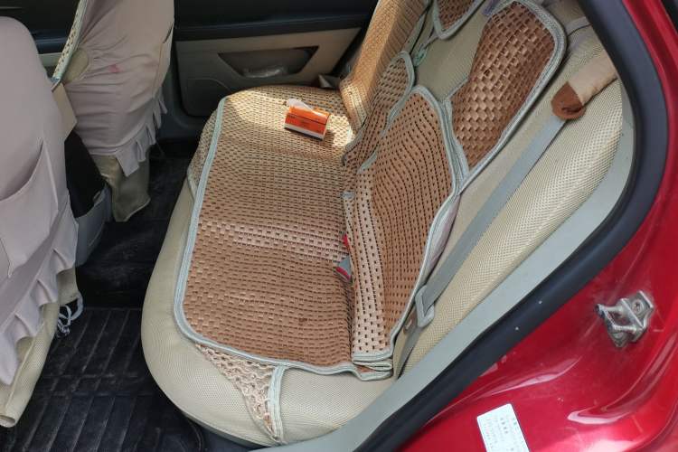 Used BAIC Senova D50 2014 1.5L manual comfort version Left Rear Seat