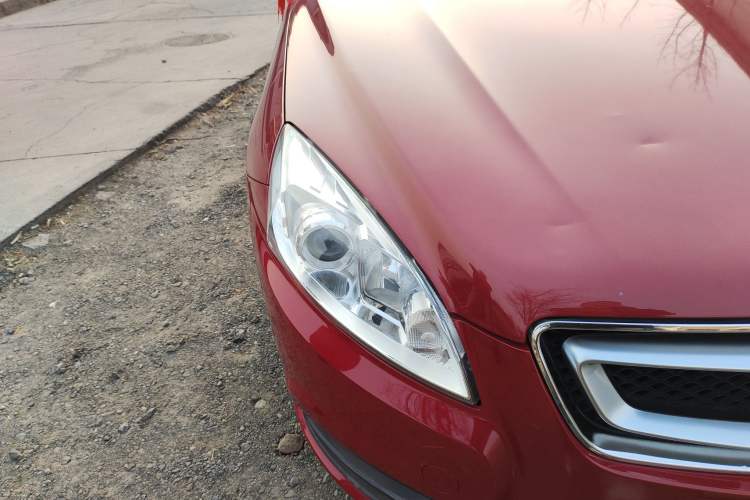 Used BAIC Senova D50 2014 1.5L manual standard version Right Front Headlight