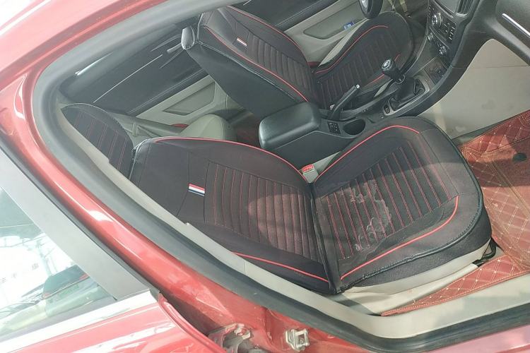 Used BAIC Senova D50 2014 1.5L manual comfort version Right Front Seat