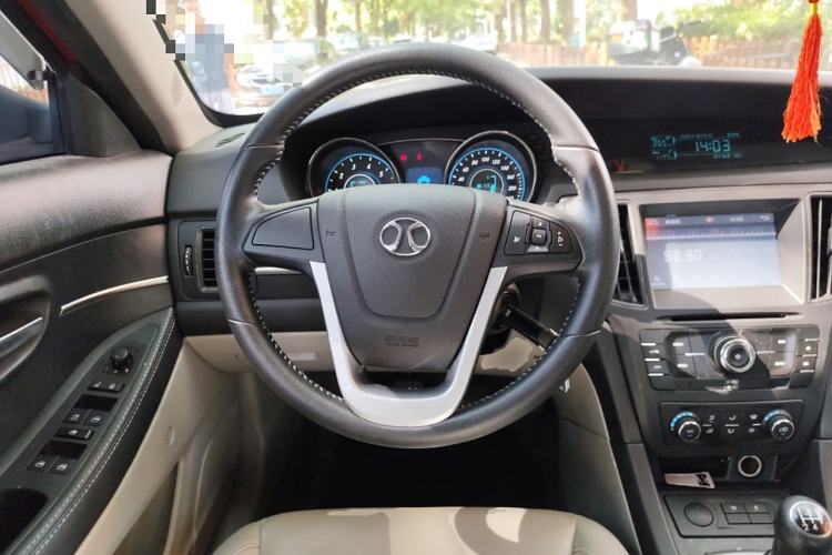Used BAIC Senova D50 2014 1.5L manual comfort version Steering Wheel