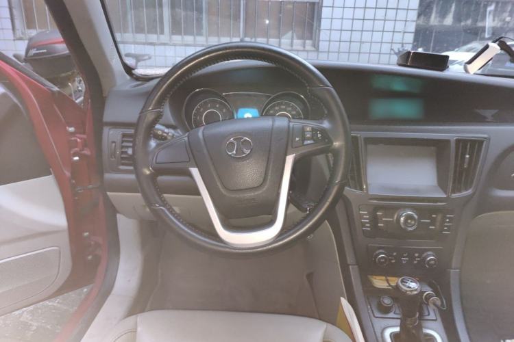 Used BAIC Senova D50 2014 1.5L manual comfort version Steering Wheel