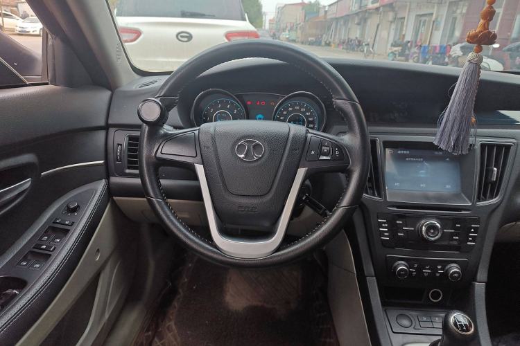Used BAIC Senova D50 2014 1.5L manual comfort version Steering Wheel