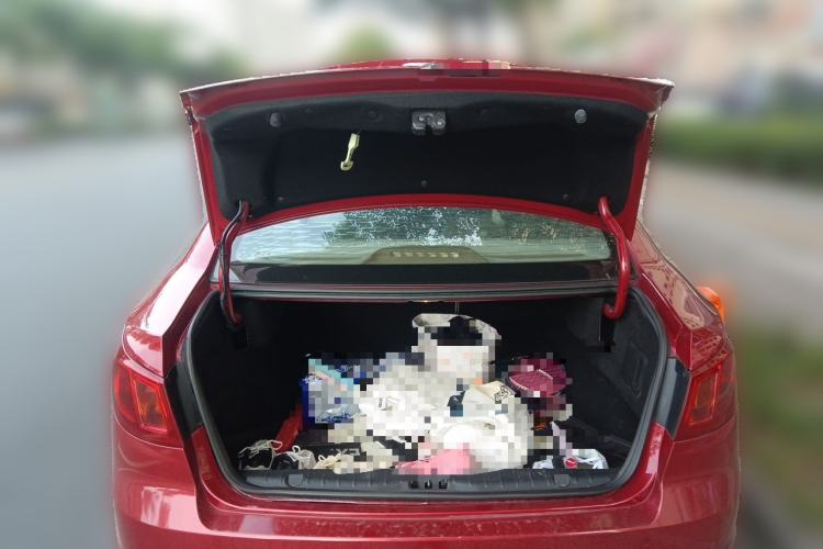 Used BAIC Senova D50 2014 1.5L manual standard version Trunk