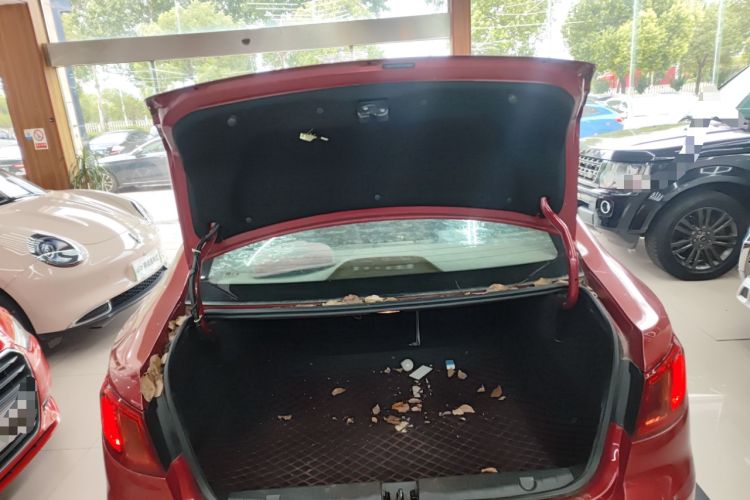 Used BAIC Senova D50 2014 1.5L manual comfort version Trunk