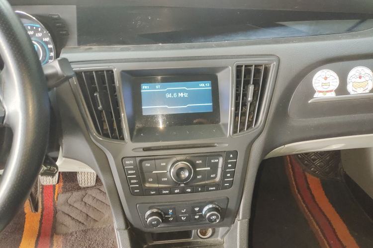 Used BAIC Senova D50 2014 1.5L manual standard version Audio And AC Panel