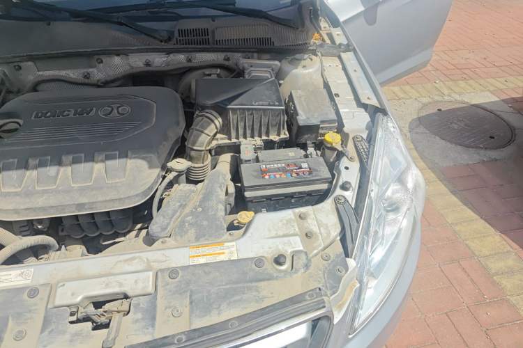Used BAIC Senova D50 2014 1.5L manual comfort version Engine Bay Left