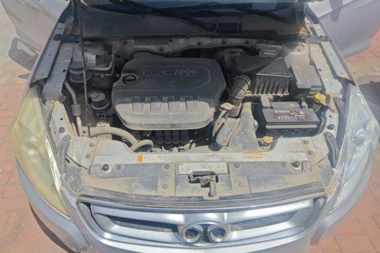 Used BAIC Senova D50 2014 1.5L manual comfort version Engine Bay
