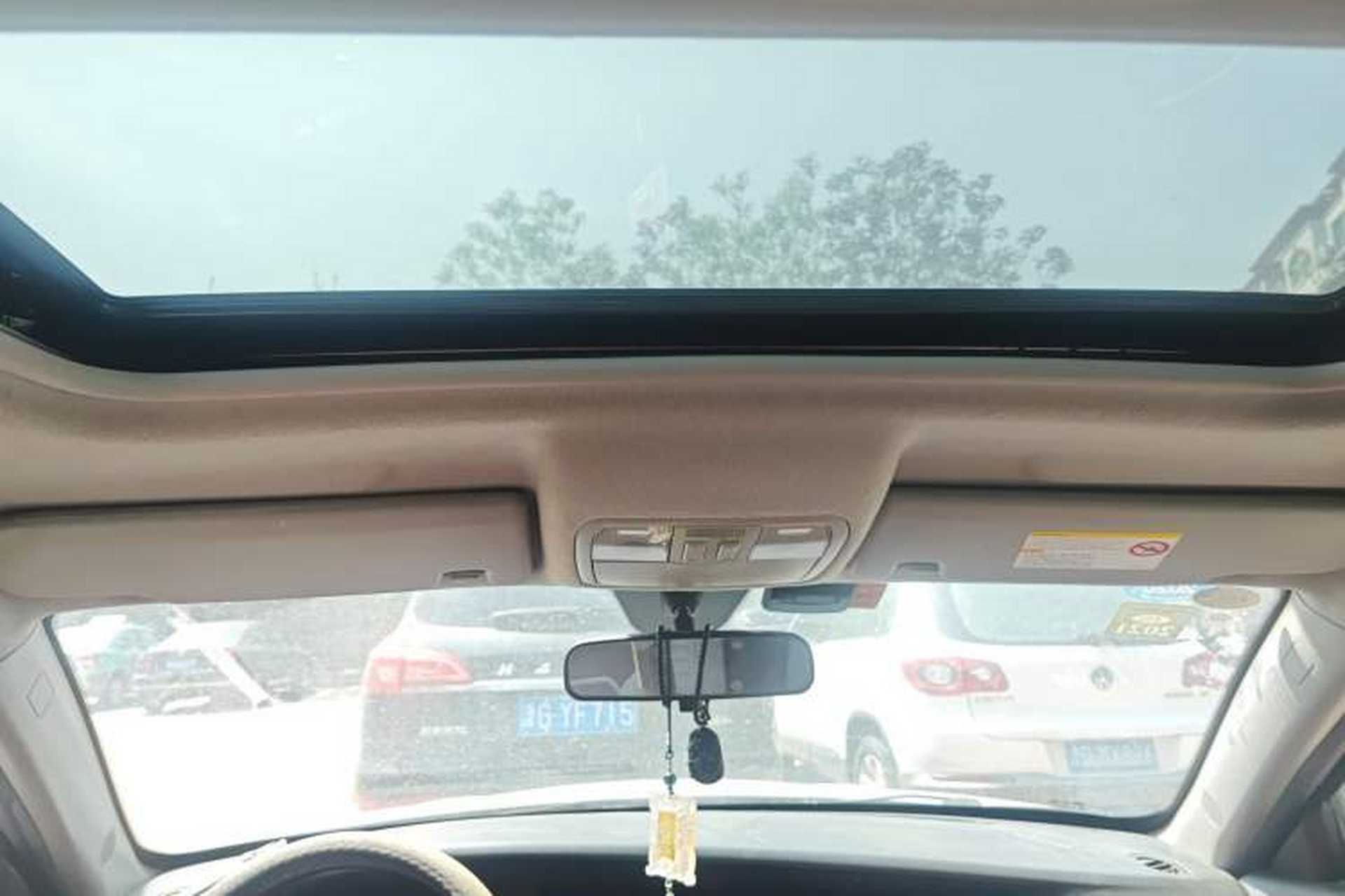 Used BAIC Senova D50 2014 1.5L manual comfort version Headliner