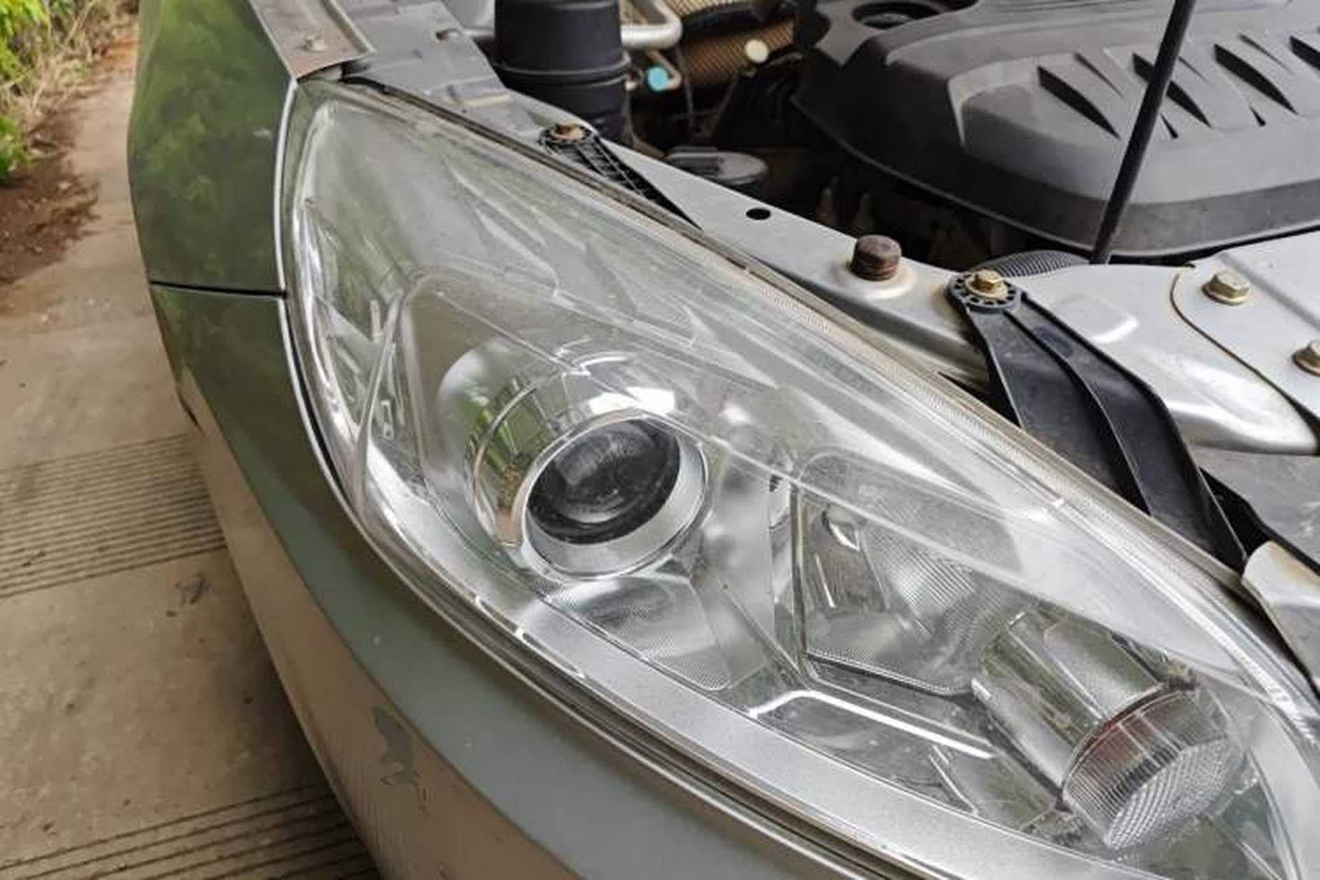 Used BAIC Senova D50 2014 1.5L manual comfort version Right Front Headlight