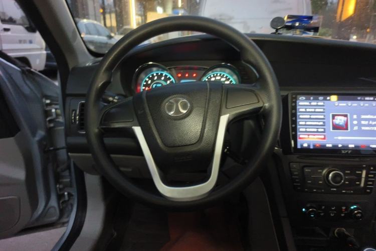 Used BAIC Senova D50 2014 1.5L manual standard version Steering Wheel