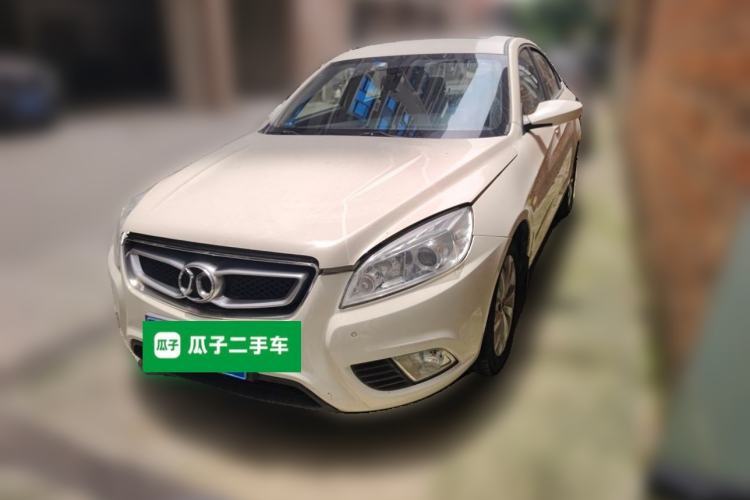 Used BAIC Senova D50 2014 1.5L manual comfort version Guazi used car, China used car export, Used car for sale, Used  cars, Cheapest cars for sale