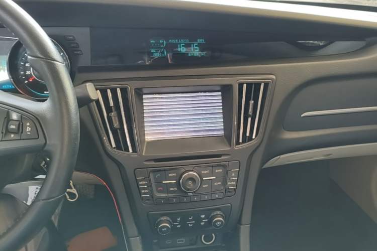 Used BAIC Senova D50 2014 1.5L manual comfort version Audio And AC Panel