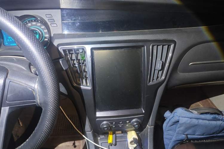 Used BAIC Senova D50 2014 1.5L manual standard version Audio And AC Panel