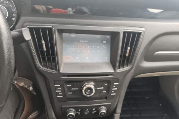 Used BAIC Senova D50 2014 1.5L manual comfort version Audio And AC Panel