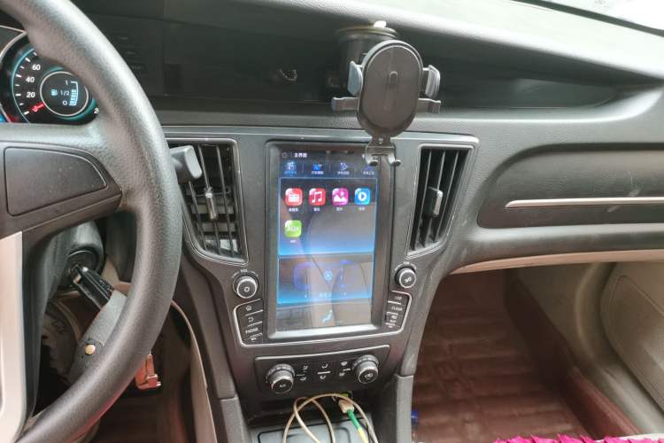 Used BAIC Senova D50 2014 1.5L manual standard version Audio And AC Panel