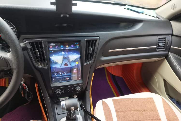 Used BAIC Senova D50 2014 1.5L CVT Standard Edition Audio And AC Panel