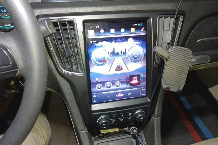 Used BAIC Senova D50 2014 1.5L manual standard version Audio And AC Panel