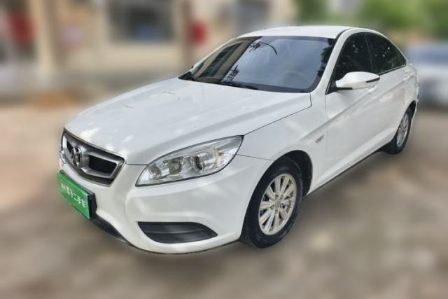 Used BAIC Senova D50 2014 1.5L manual standard version