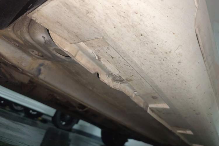 Used BAIC Senova D50 2014 1.5L manual comfort version Chassis Front Left