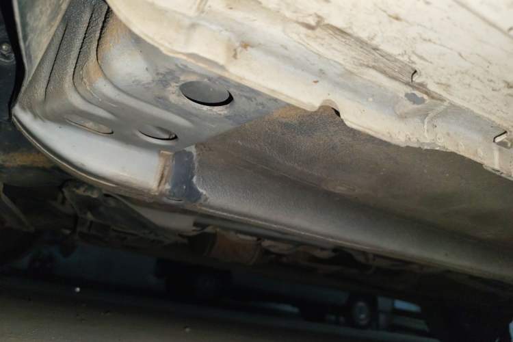 Used BAIC Senova D50 2014 1.5L manual standard version Chassis Front Left