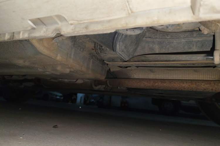 Used BAIC Senova D50 2014 1.5L manual standard version Chassis Rear Left