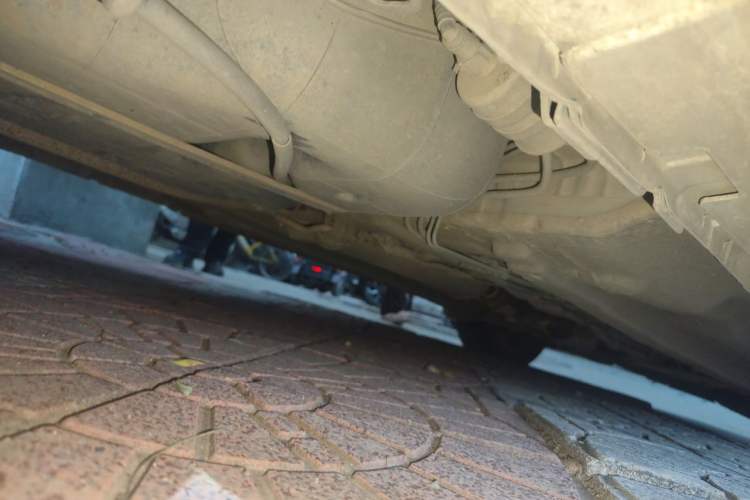 Used BAIC Senova D50 2014 1.5L manual comfort version Chassis Rear Right