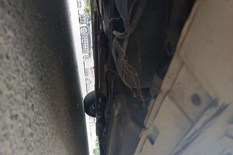 Used BAIC Senova D50 2014 1.5L manual standard version Chassis Rear Right