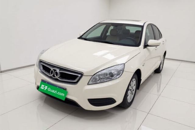 Used BAIC Senova D50 2014 1.5L manual standard version