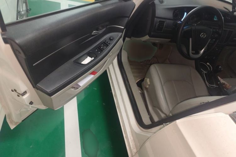 Used BAIC Senova D50 2014 1.5L manual comfort version Driver Seat