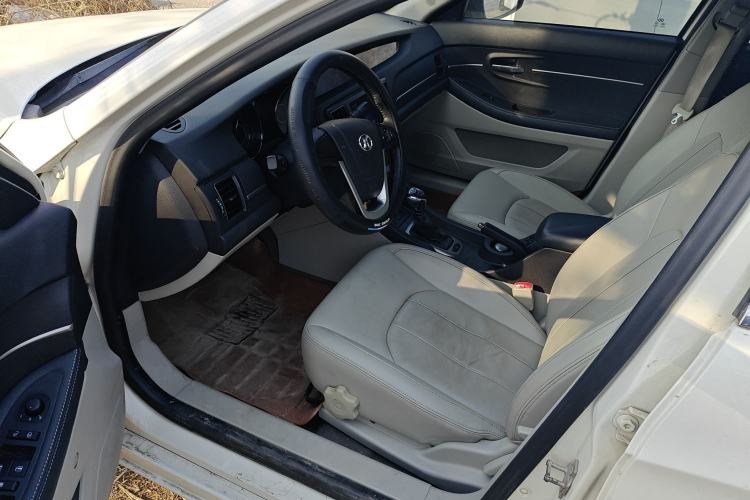 Used BAIC Senova D50 2014 1.5L manual comfort version Driver Seat