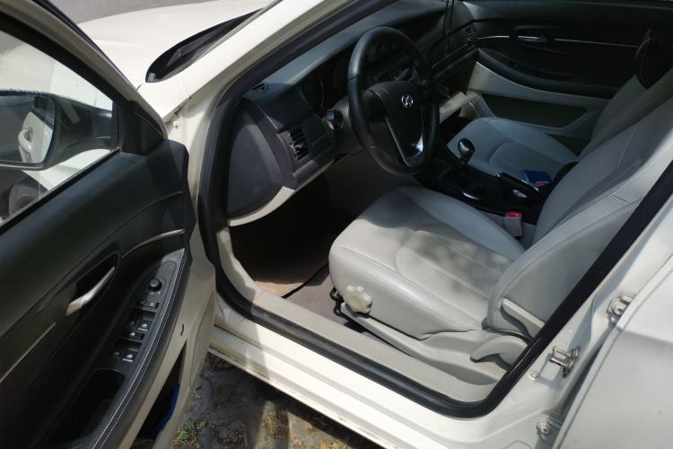 Used BAIC Senova D50 2014 1.5L manual comfort version Driver Seat