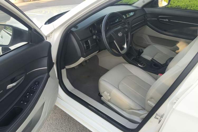 Used BAIC Senova D50 2014 1.5L manual comfort version Driver Seat