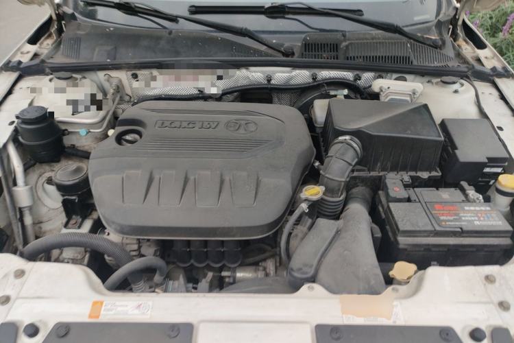 Used BAIC Senova D50 2014 1.5L CVT Standard Edition Engine Bay
