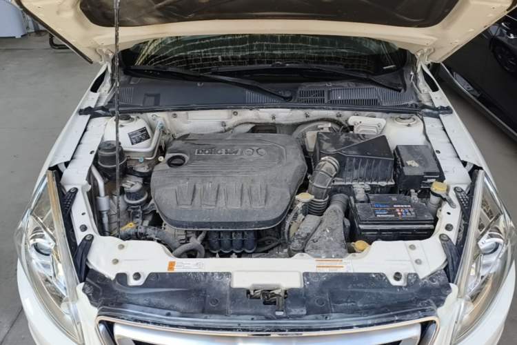 Used BAIC Senova D50 2014 1.5L manual comfort version Engine Bay