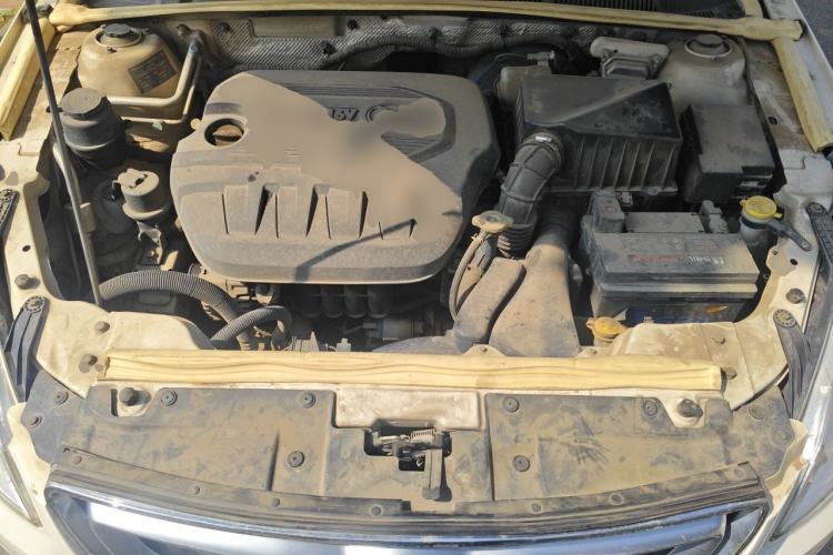 Used BAIC Senova D50 2014 1.5L manual comfort version Engine Bay