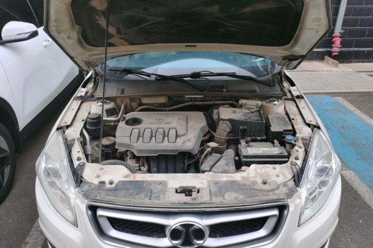 Used BAIC Senova D50 2014 1.5L manual standard version Engine Bay