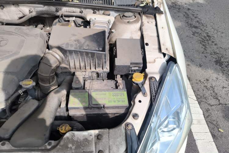 Used BAIC Senova D50 2014 1.5L manual comfort version Engine Bay Left