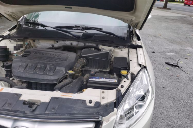 Used BAIC Senova D50 2014 1.5L manual comfort version Engine Bay Left