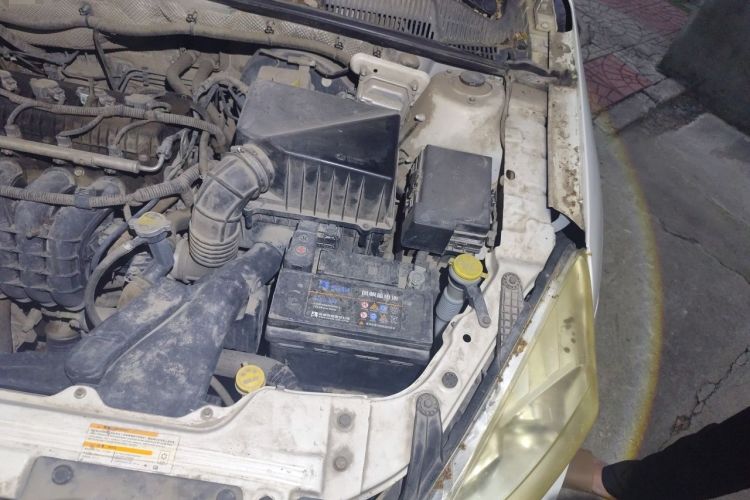 Used BAIC Senova D50 2014 1.5L manual comfort version Engine Bay Left