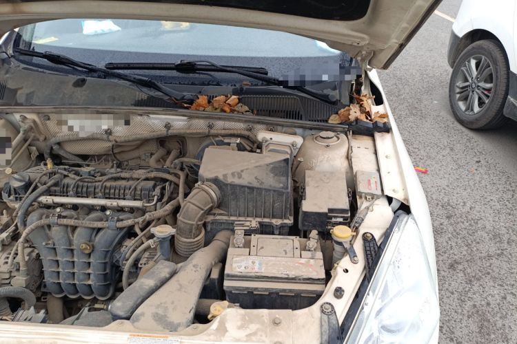 Used BAIC Senova D50 2014 1.5L manual standard version Engine Bay Left