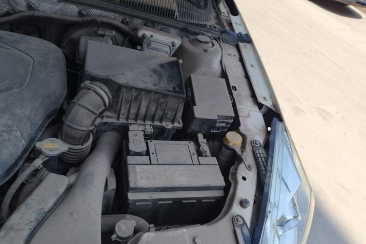 Used BAIC Senova D50 2014 1.5L manual standard version Engine Bay Left