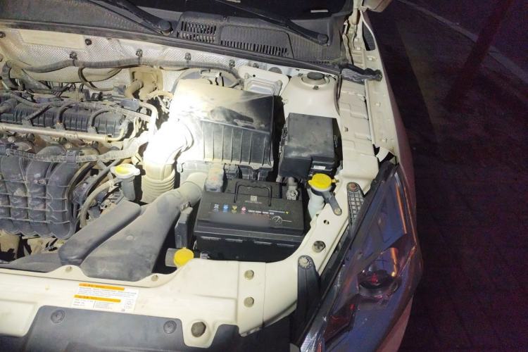 Used BAIC Senova D50 2014 1.5L manual comfort version Engine Bay Left