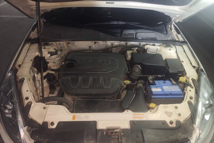 Used BAIC Senova D50 2014 1.5L manual standard version Engine Bay