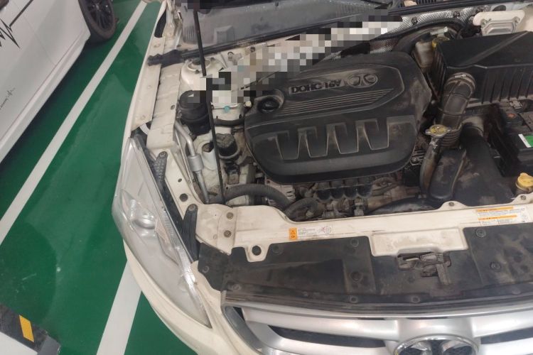 Used BAIC Senova D50 2014 1.5L manual comfort version Engine Bay Right