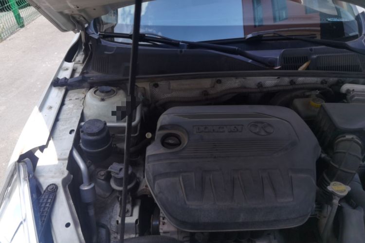Used BAIC Senova D50 2014 1.5L manual comfort version Engine Bay Right