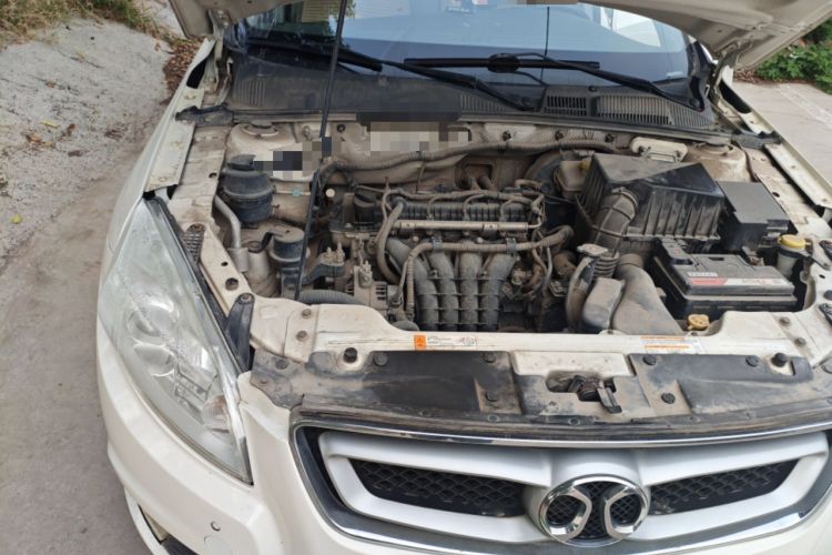 Used BAIC Senova D50 2014 1.5L manual comfort version Engine Bay Right