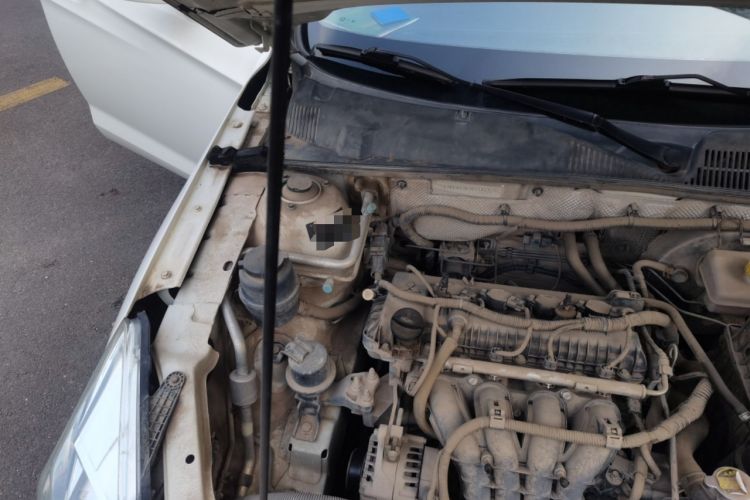 Used BAIC Senova D50 2014 1.5L CVT Standard Edition Engine Bay Right