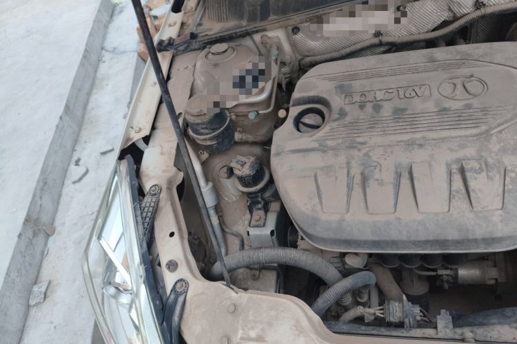 Used BAIC Senova D50 2014 1.5L manual standard version Engine Bay Right